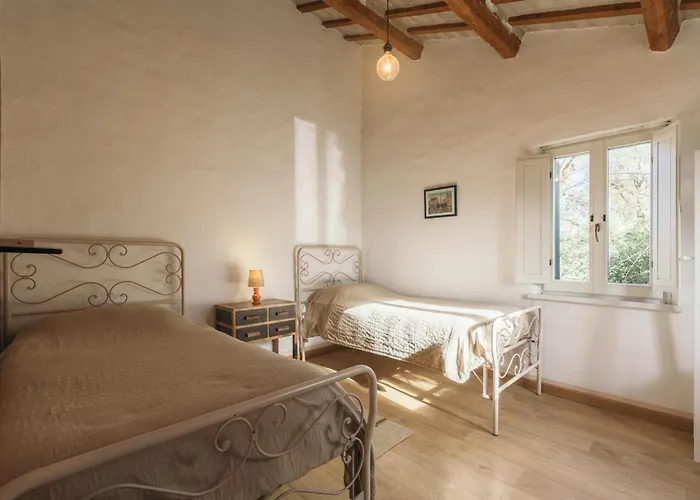 Casale Grifondoro Сasa de vacaciones Pergola